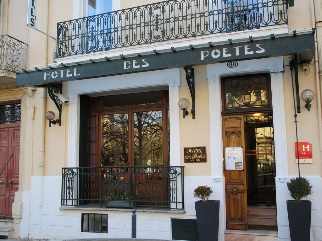 Hotel Des Poetes Avec Parking Sur Reservation Beziers Bagian luar foto